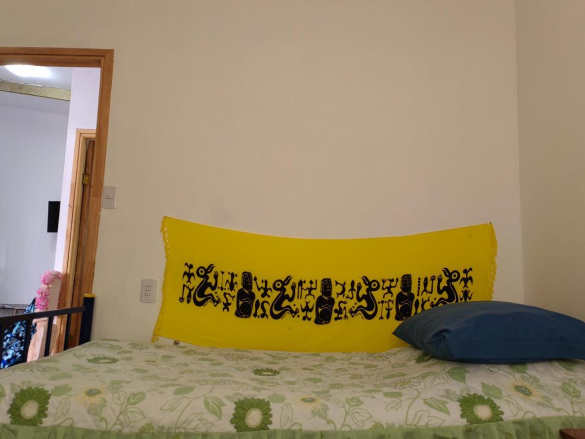 Hostal Henua Roa Hanga Roa Exterior foto